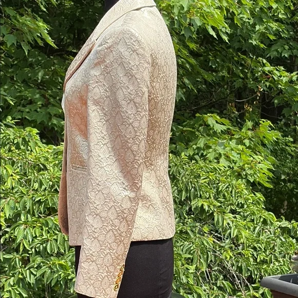 MICHAEL Michael Kors Cream Tailored Blazer pale, pink and white gold - Picture 2 of 16